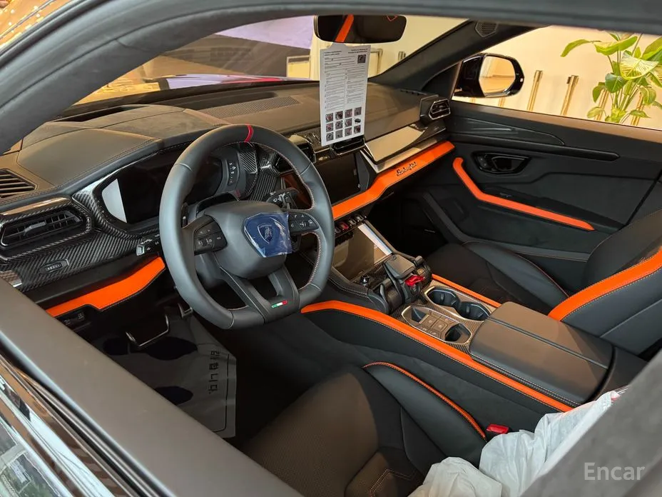 Lamborghini Urus 2018 4.0 V8 SE
