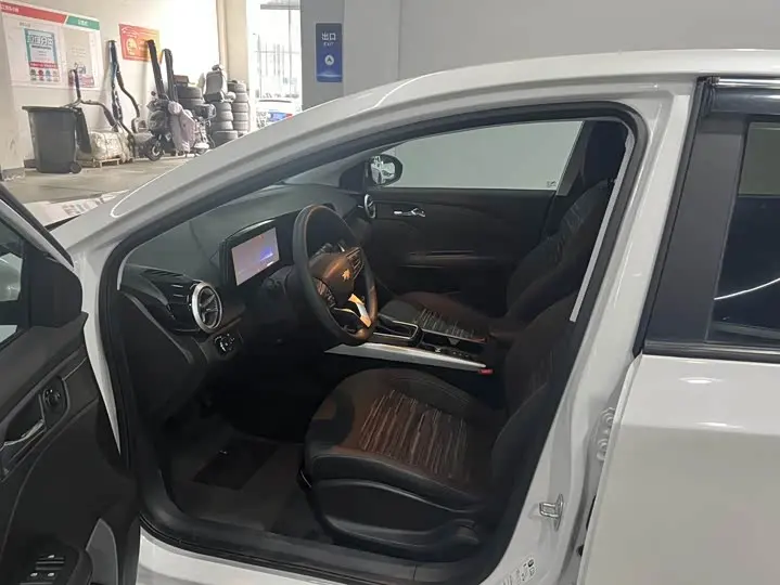 Chevrolet Monza 2024 2024款 1.5L 双离合乐享版