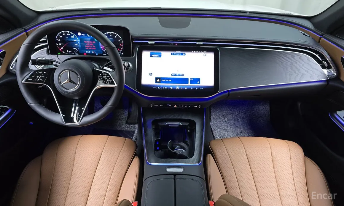 Mercedes-Benz E-Class 2024 E200 Avantgarde