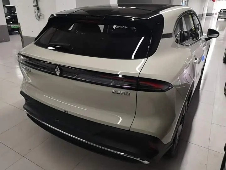 Baojun Yunhai 2026 2026款 140km 插混标准版