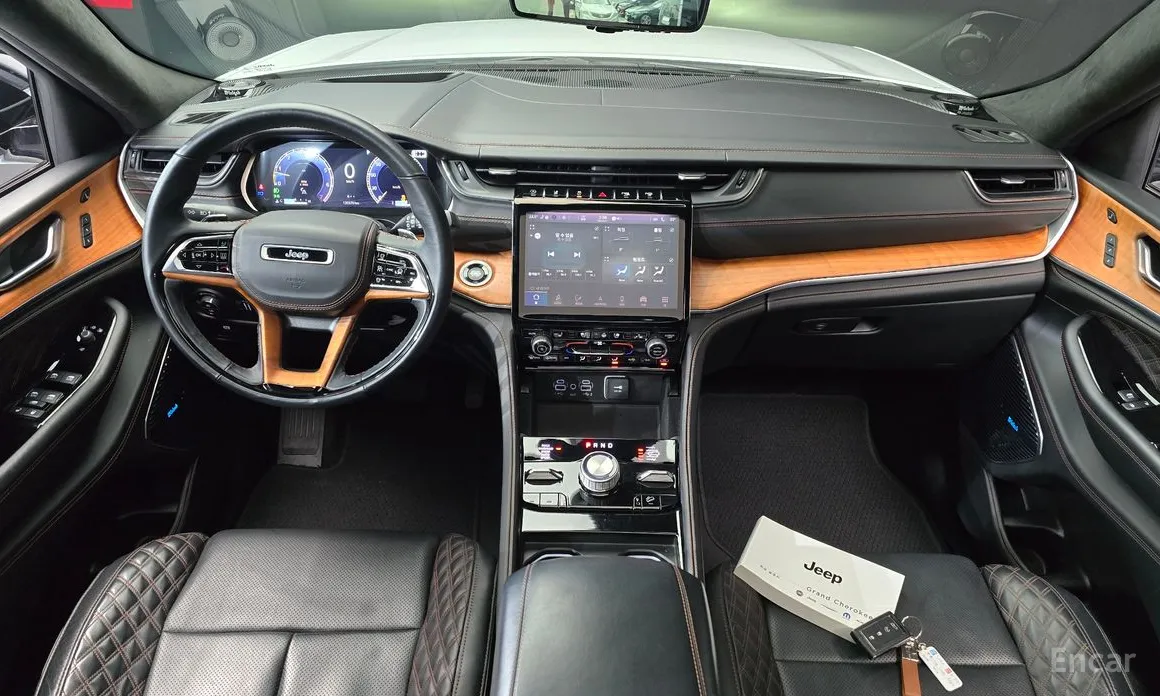 Jeep Cherokee 2021 L 3.6 Summit Reserve
