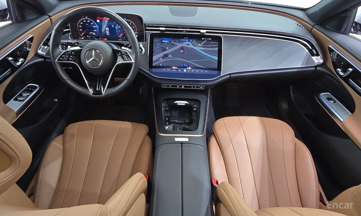 Mercedes-Benz E-Class 2024 E200 Avantgarde