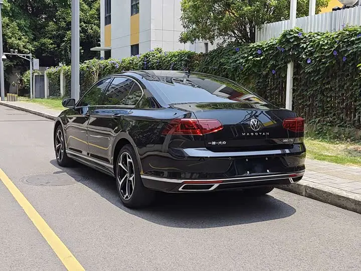 Volkswagen Magotan 2026 2026款 3000万辆甄选款 380TSI DSG豪华型