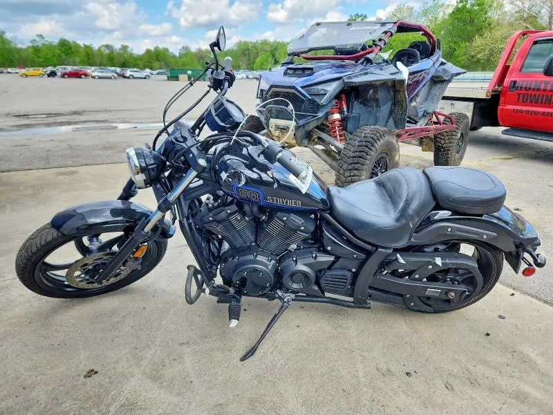 YAMAHA XVS1300 2017