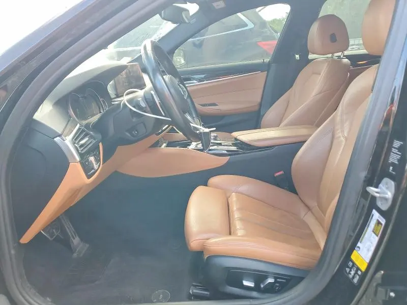 BMW 5 SERIES 2019 VIN WBAJE7C54KG892511