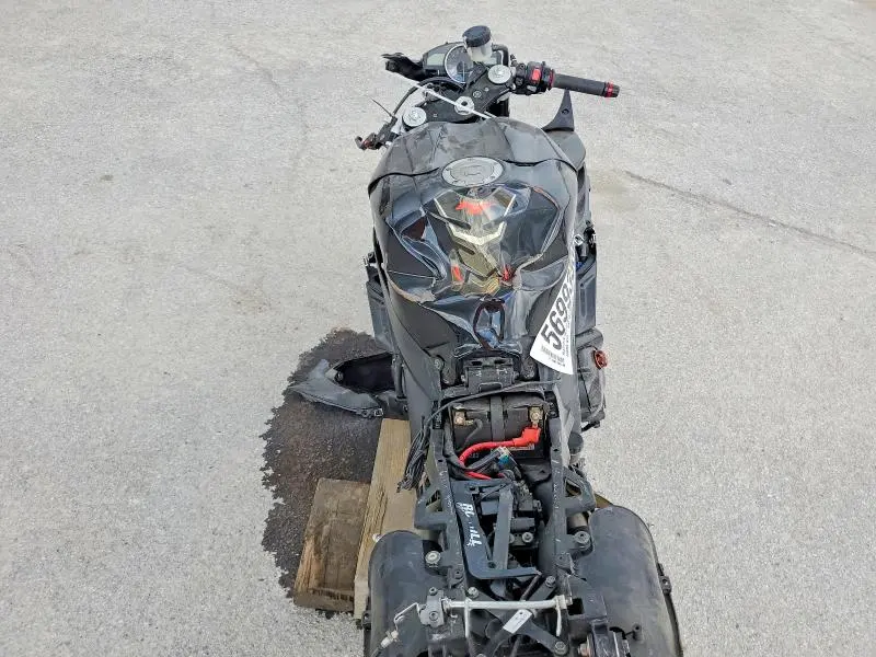 YAMAHA YZF1000 2006