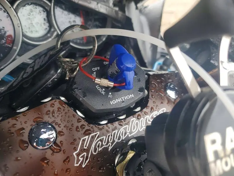 SUZUKI GSX1300 2009
