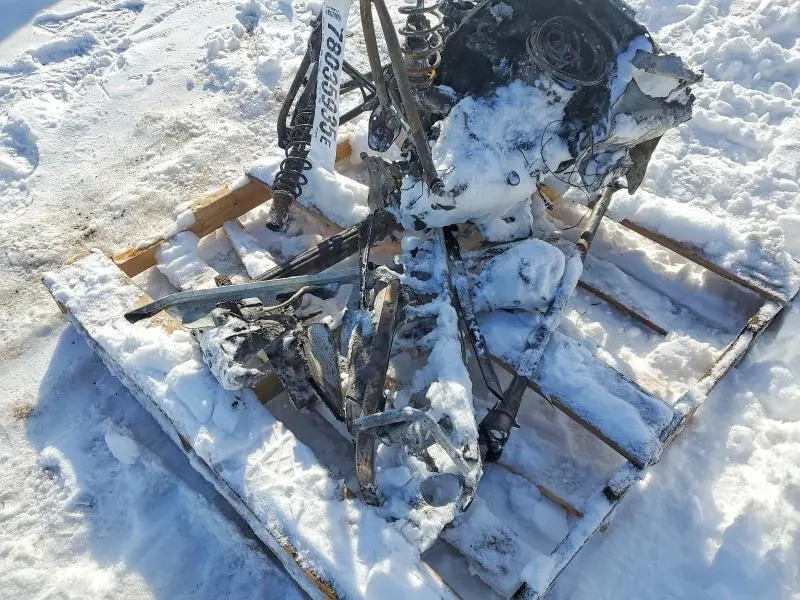 SKI-DOO RENEGADE 2013
