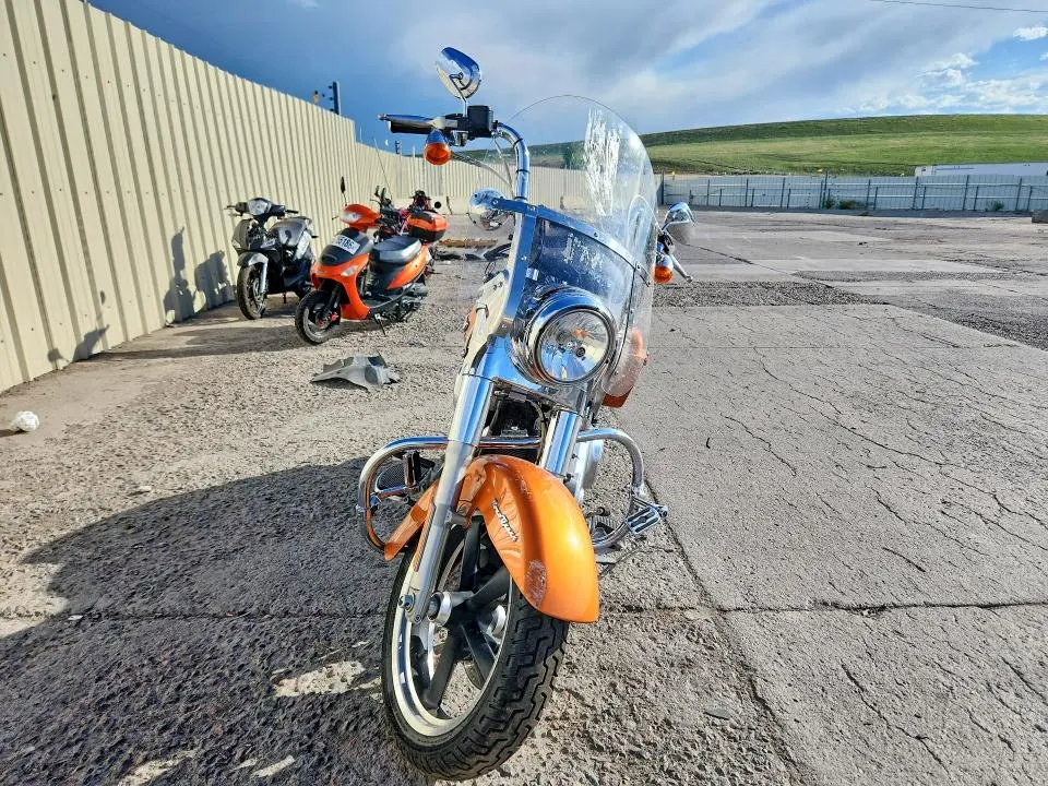 HARLEY-DAVIDSON FL 2014