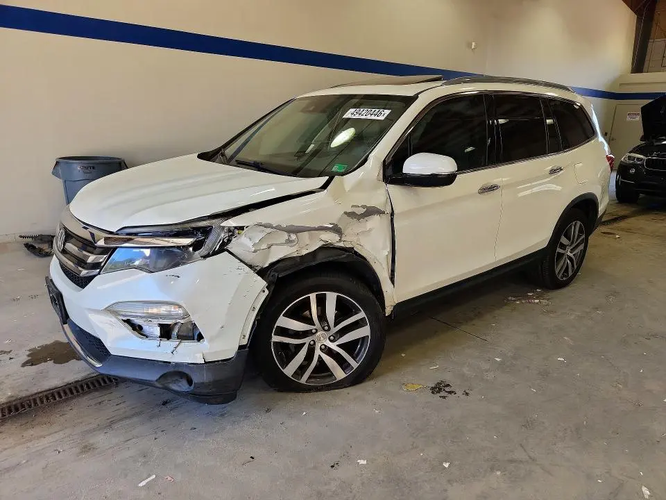 HONDA PILOT 2016 VIN 5FNYF6H99GB124528