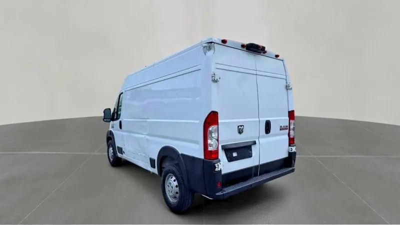 RAM PROMASTER 2019 VIN 3C6TRVCG7KE562875