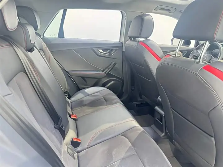 Audi Q2L 2024 2024款 35TFSI 豪华动感型