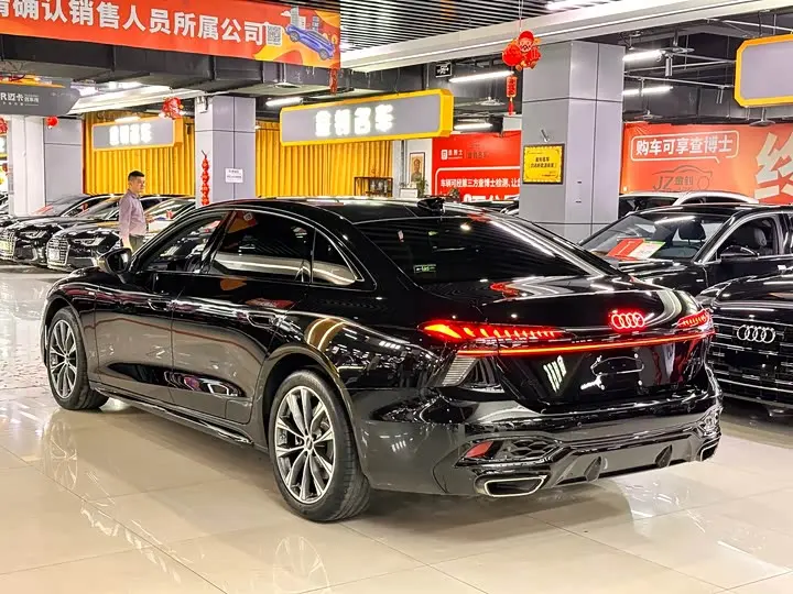 Audi A6L 2026 2026款 2.0T 臻选型