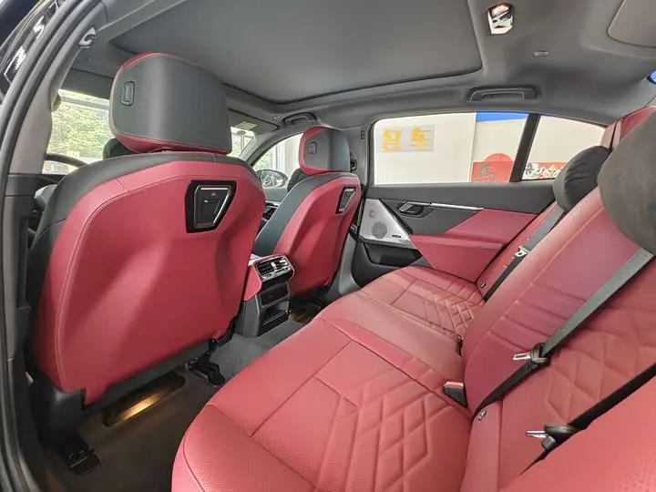 BMW 5 Series 2026 2026款 530Li 领先型 M运动套装