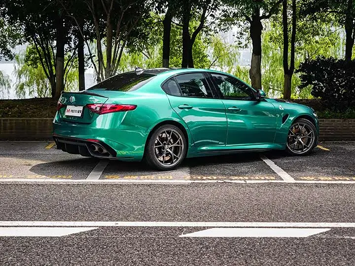 Alfa Romeo Giulia 2020 2020款 2.9T 510HP 四叶草版