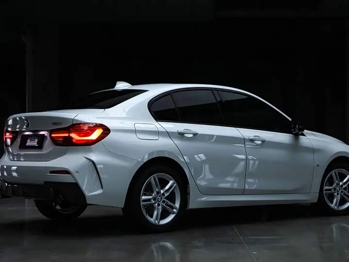 BMW 1 Series 2023 2023款 120i M运动曜夜版