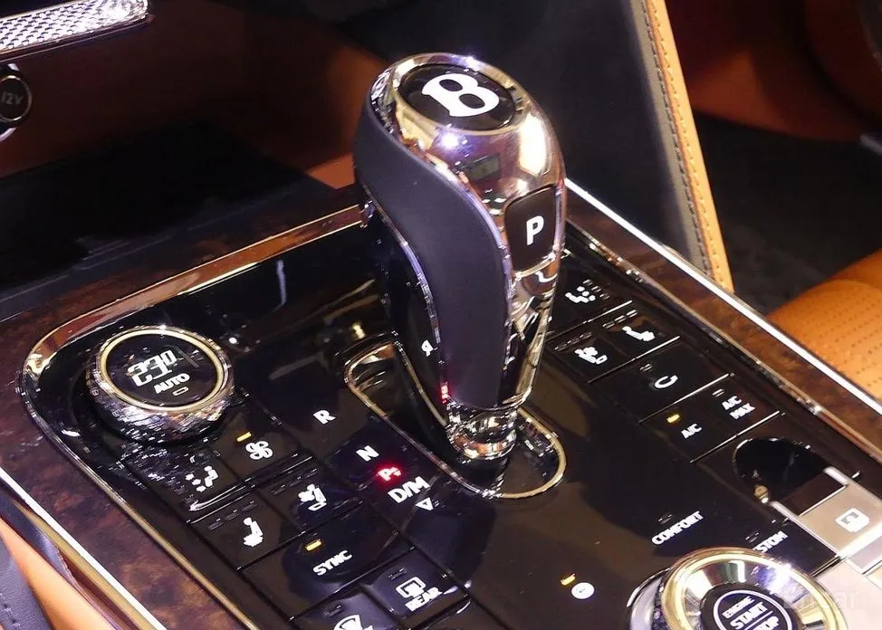 Bentley Flying Spur 2020 4.0