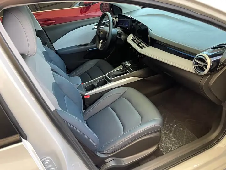 Chevrolet Monza 2024 2024款 1.5L 双离合悦享版