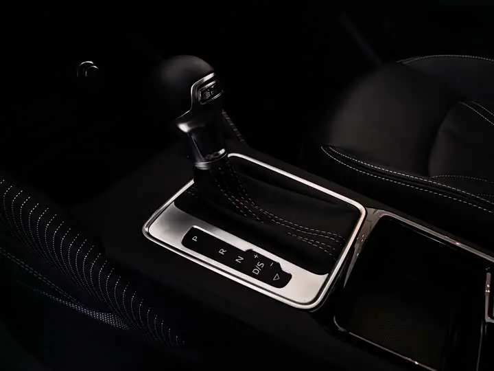 Audi Q2L 2025 2025款 35TFSI 进取动感型