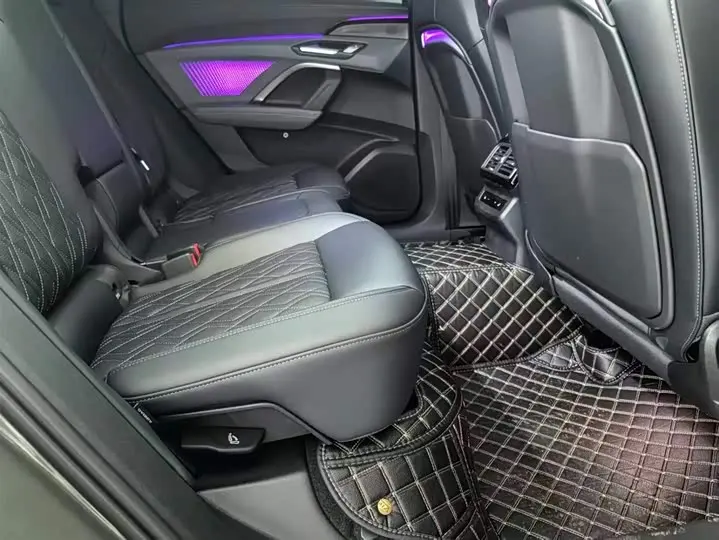 Audi Q5L 2026 2026款 2.0T 智混尊享型