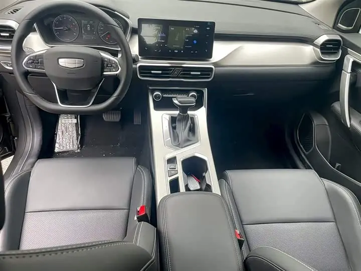 Geely Coolray 2025 2025款 1.5L CVT 超能