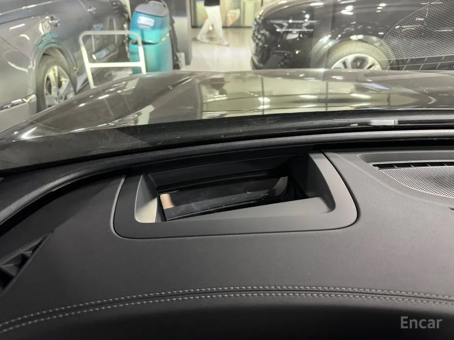 Audi Q5 2025 40 TDI Quattro S Line Black Edition