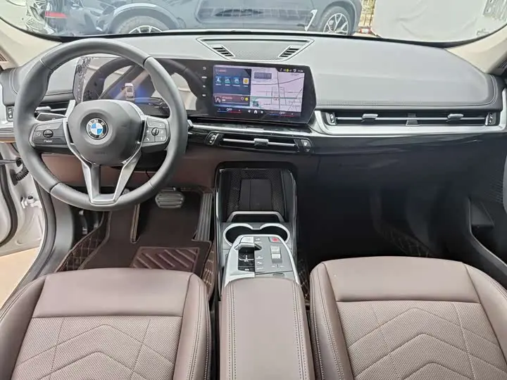 BMW X1 2025 2025款 sDrive25Li X设计套装