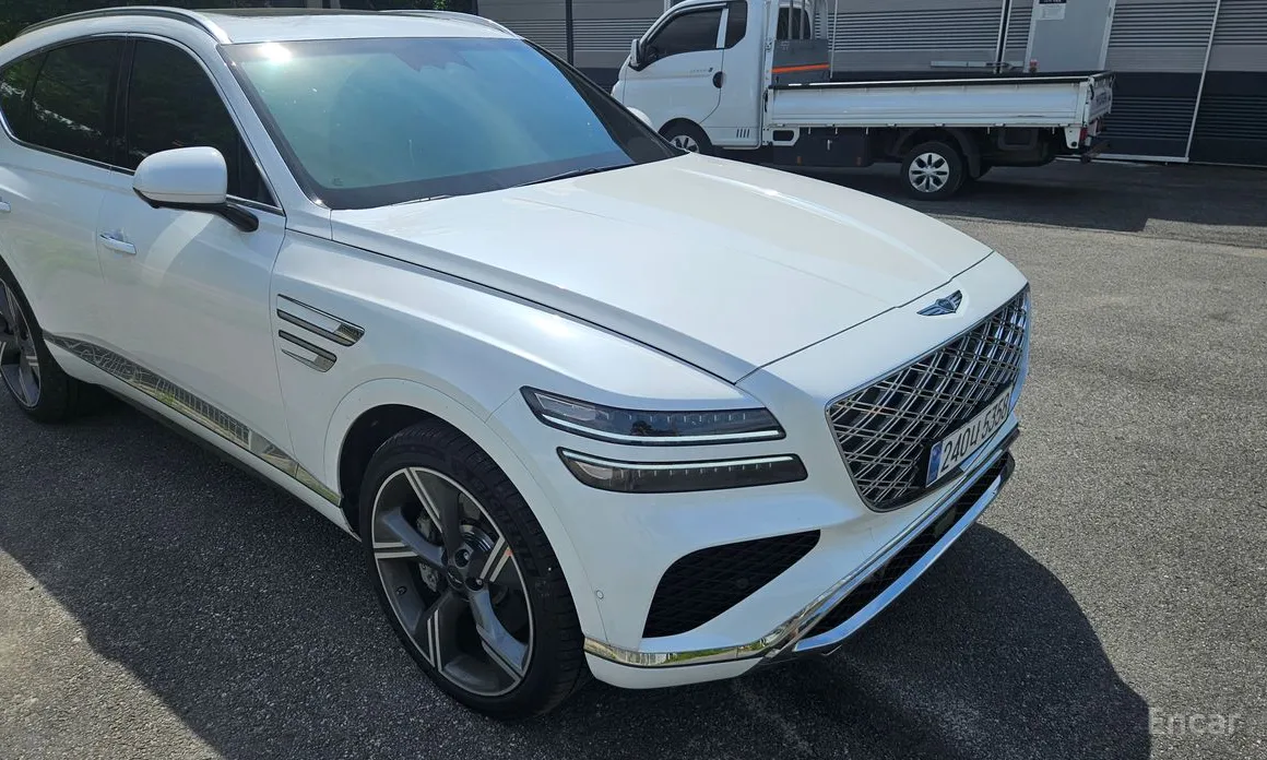 Genesis GV80 2023 2.5T Gasoline AWD