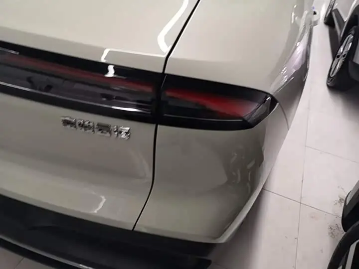 Baojun Yunhai 2026 2026款 140km 插混标准版