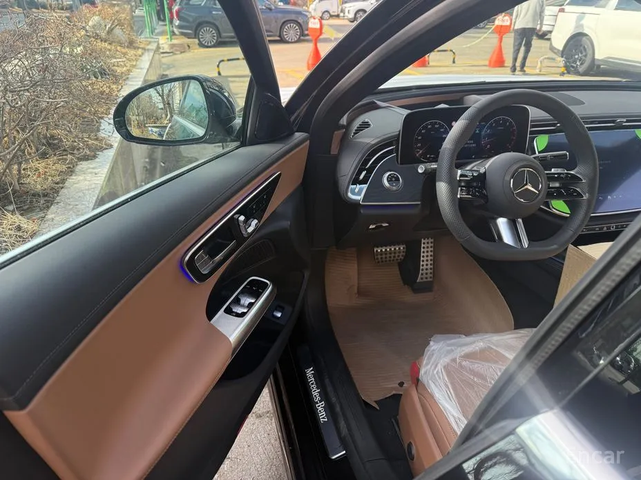 Mercedes-Benz E-Class 2024 E200 AMG Line