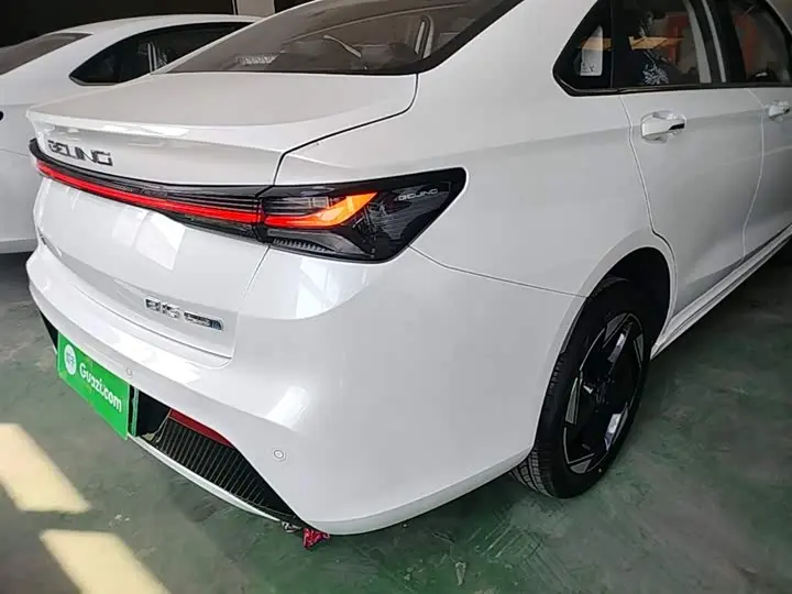 Beijing EU5 Plus 2023 2023款 R600 优享版