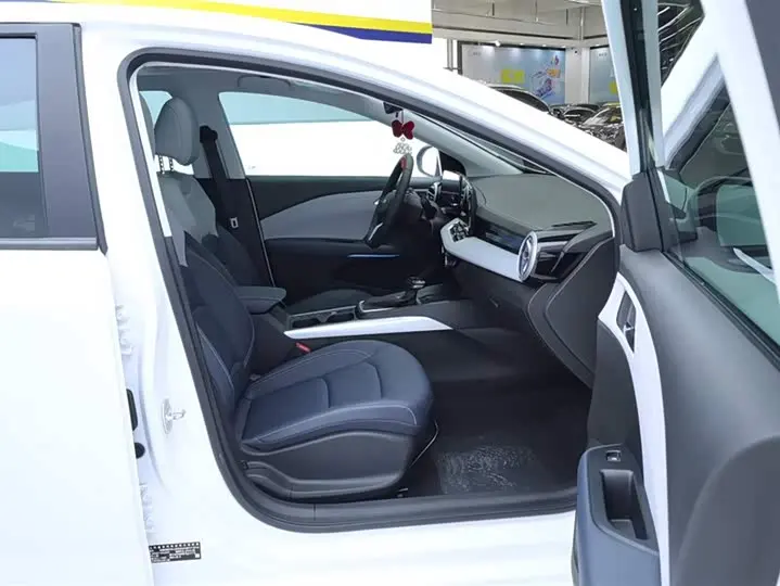 Chevrolet Monza 2024 2024款 1.5L 双离合悦享版