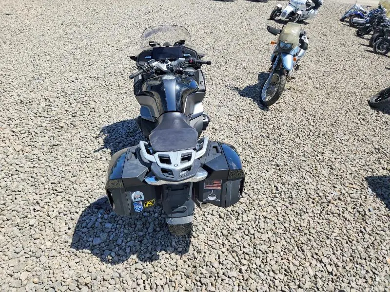 BMW MOTORCYCLE 2022