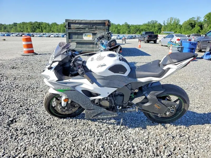 KAWASAKI NINJA 600 2021