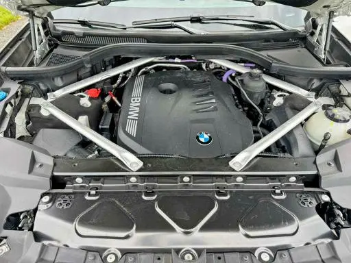 BMW X7 2023 VIN 5UX23EM05P9R82524