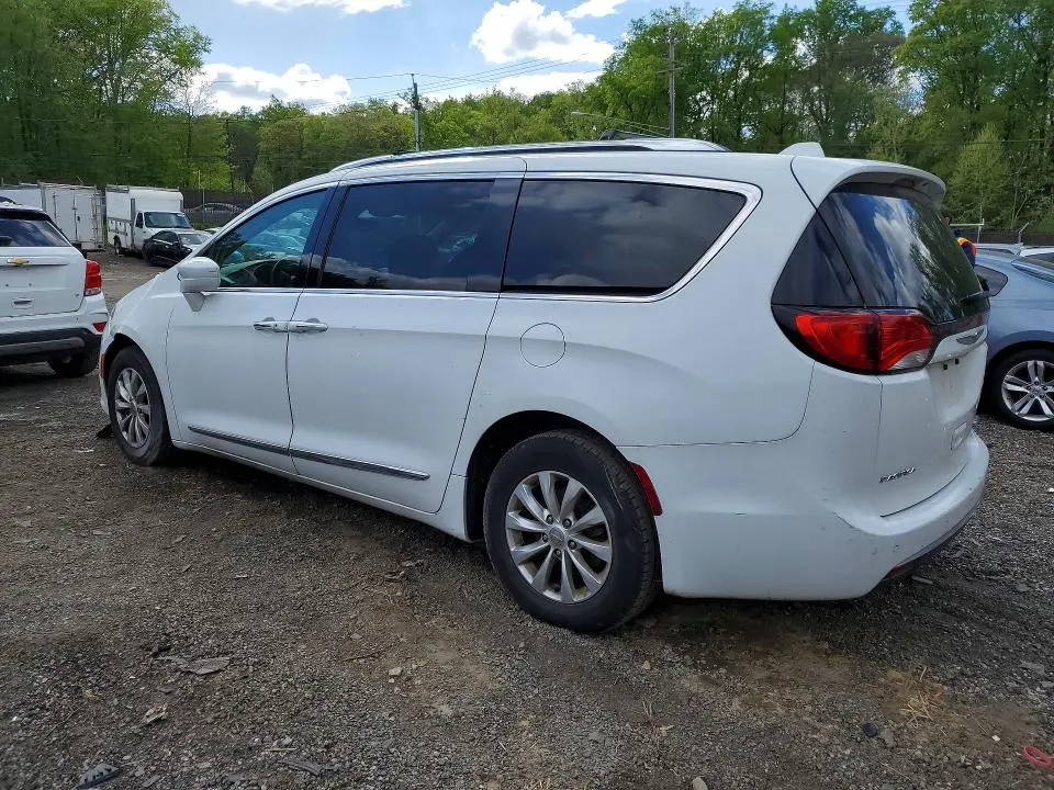 CHRYSLER PACIFICA 2019 VIN 2C4RC1BG8KR539943