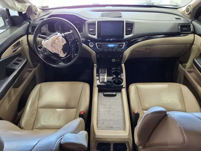 HONDA PILOT 2016 VIN 5FNYF6H99GB124528
