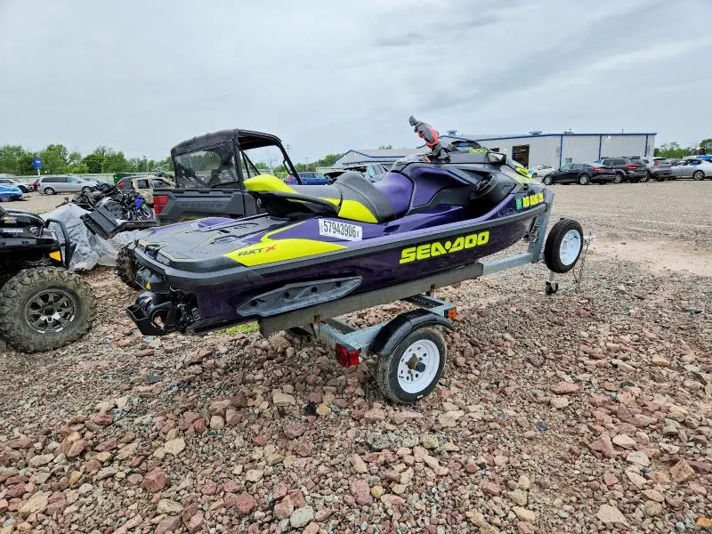 SEA-DOO  2021