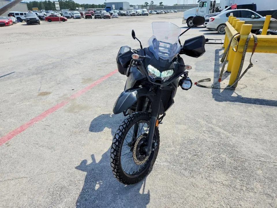 KAWASAKI ENDURO 2022