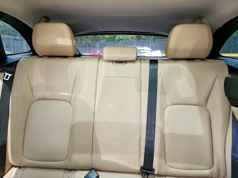 JAGUAR F-PACE 2017 VIN SADCJ2BV1HA883924