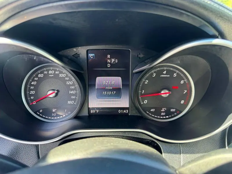 MERCEDES-BENZ C-CLASS 2015 VIN 55SWF4KB4FU052464