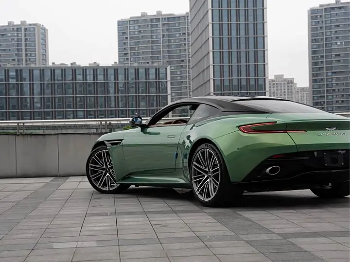 Aston Martin DB12 2025 2025款 4.0T V8 Coupe
