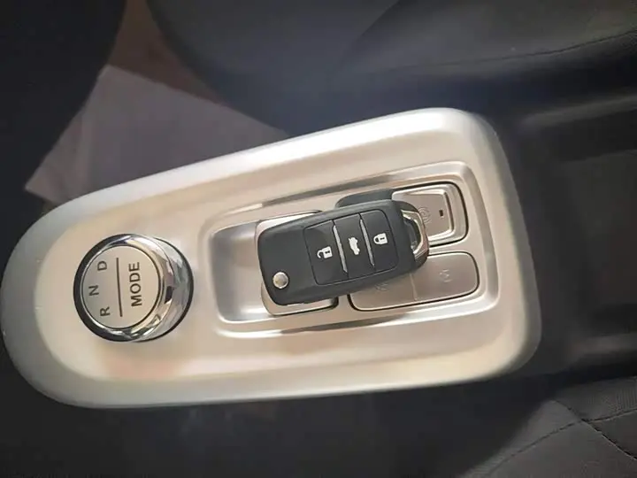 Changan Qiyuan (Nevo) Lumin 2026 2026款 宝藏版 205km 酷爱米 宁德