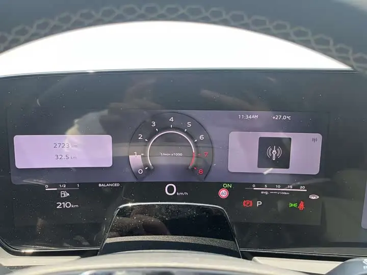 Audi A6L 2026 2026款 2.0T quattro 尊享型