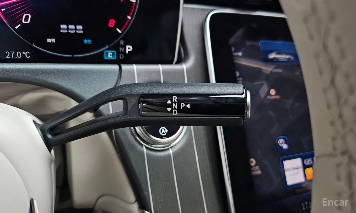 Mercedes-Benz E-Class 2024 E300 4MATIC Exclusive