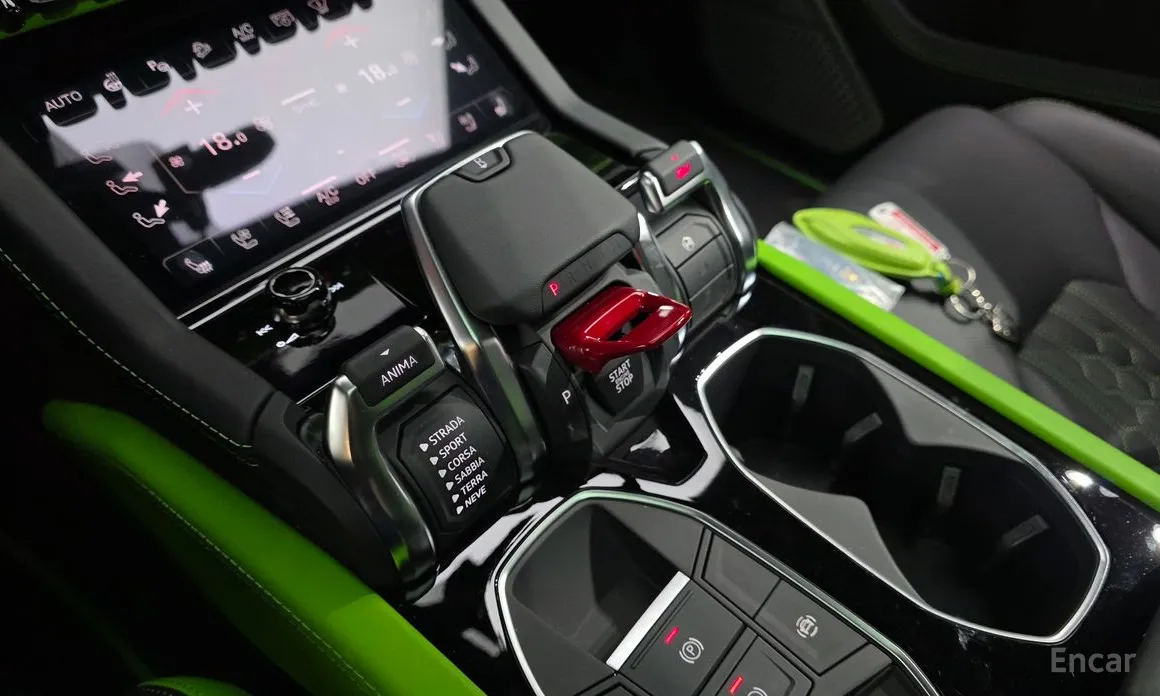 Lamborghini Urus 2018 4.0 V8 SE