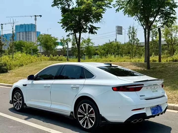Geely Preface 2026 2026款 东方曜 2.0TD 揽星版