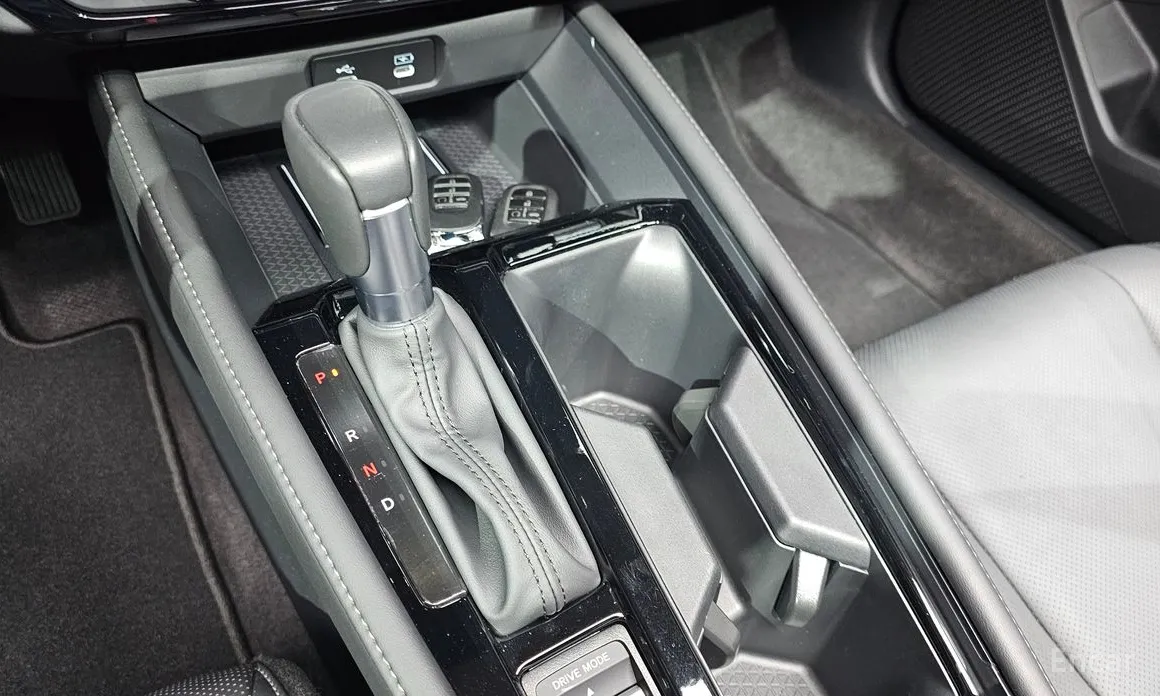 Honda Accord 2023 2.0 Hybrid Touring
