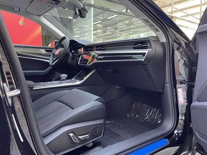 Audi A6L 2026 2026款 45 TFSI 臻选动感型
