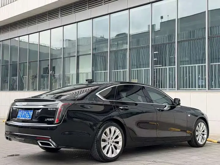 Cadillac CT6 2026 2026款 28T 奢享版
